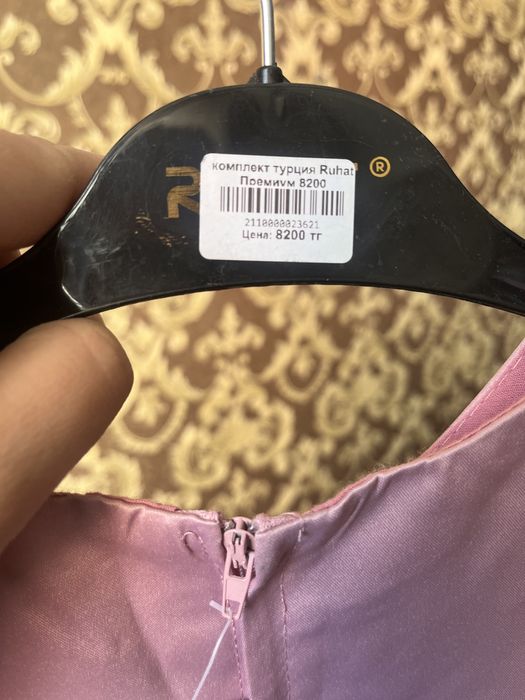 Продам платье для девочки