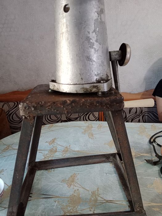 Сепаратор электрический и ручной