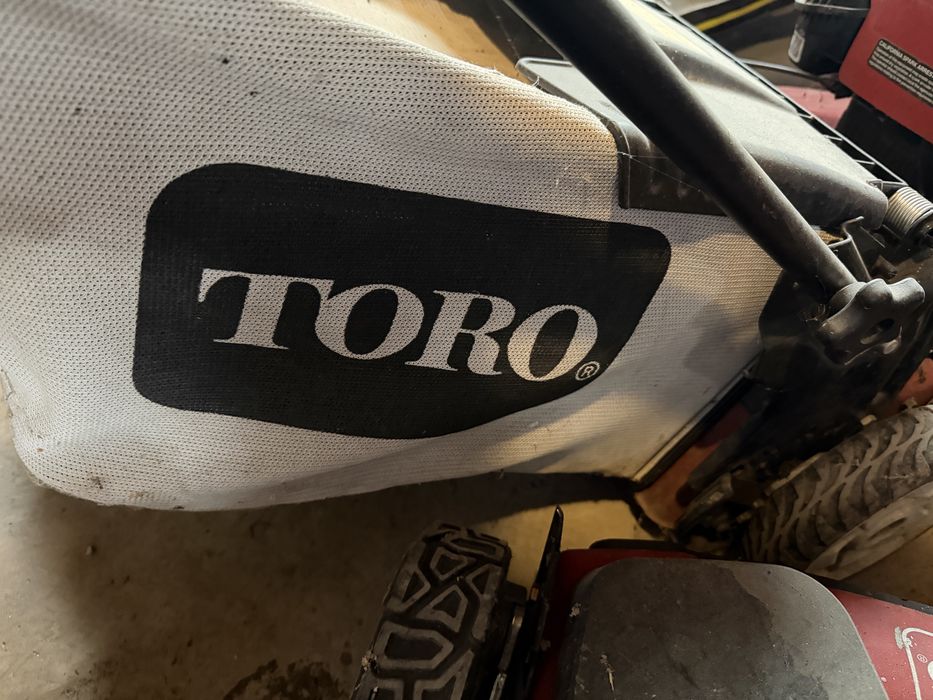 Masina de tuns iarba TORO