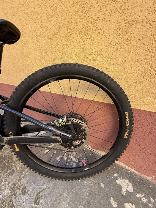 Bicicleta Bicicleta electrica Mondraker Crafty Carbon S Vortex Gray ( similar avinox M2)