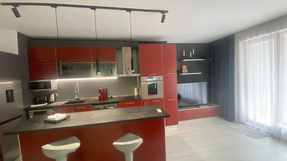 Дава се под наем Тристаен апартамент в Варна, м-т Евксиноград - 120 кв.м за 1250 € - Снимка #1