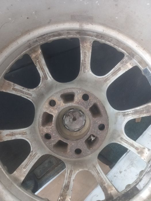 Продам колеса в сборе от бмв р17