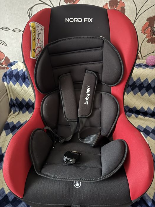 Автокресло продам