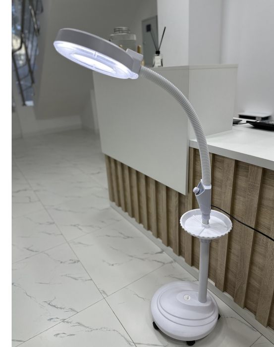 Лампа лупа продам