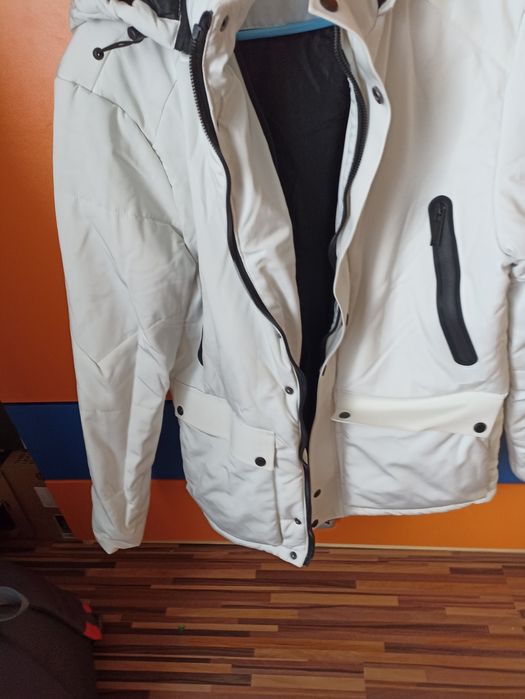 Мъжки/детски  якета  всички за 100 лв