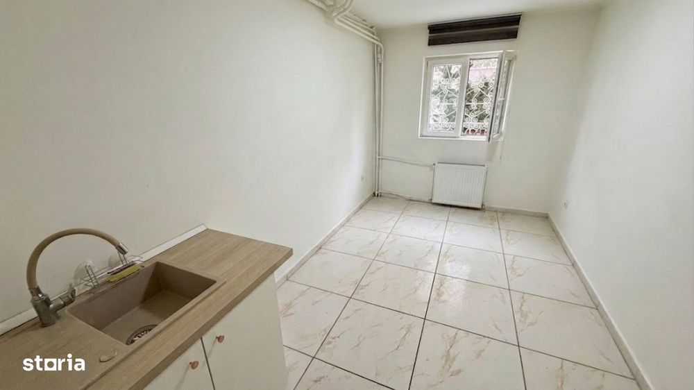Apartament 4 camere Crangasi