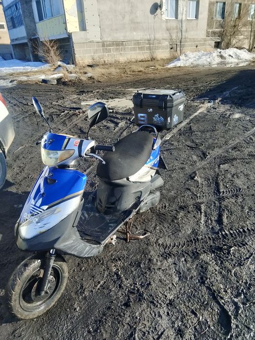 Продам скутер Рейсер