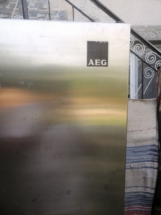 Американски тип хладилник AEG