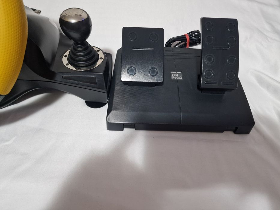 Volan Gaming cu schimbator pentru Ps3 Ps4 Xbox si PC