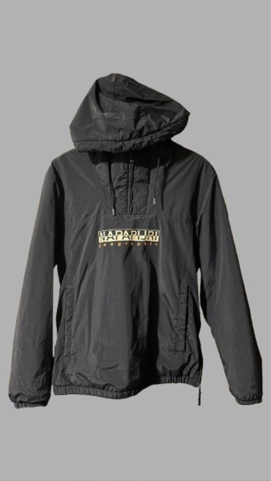 Якe Napapijri в много добро състояние.