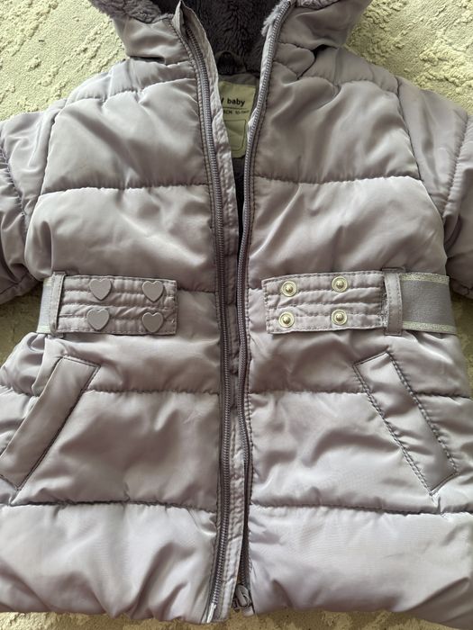 Продается весення куртка