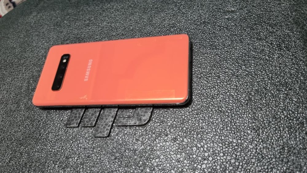 Samsung S10plus, ideal holat,koreyski