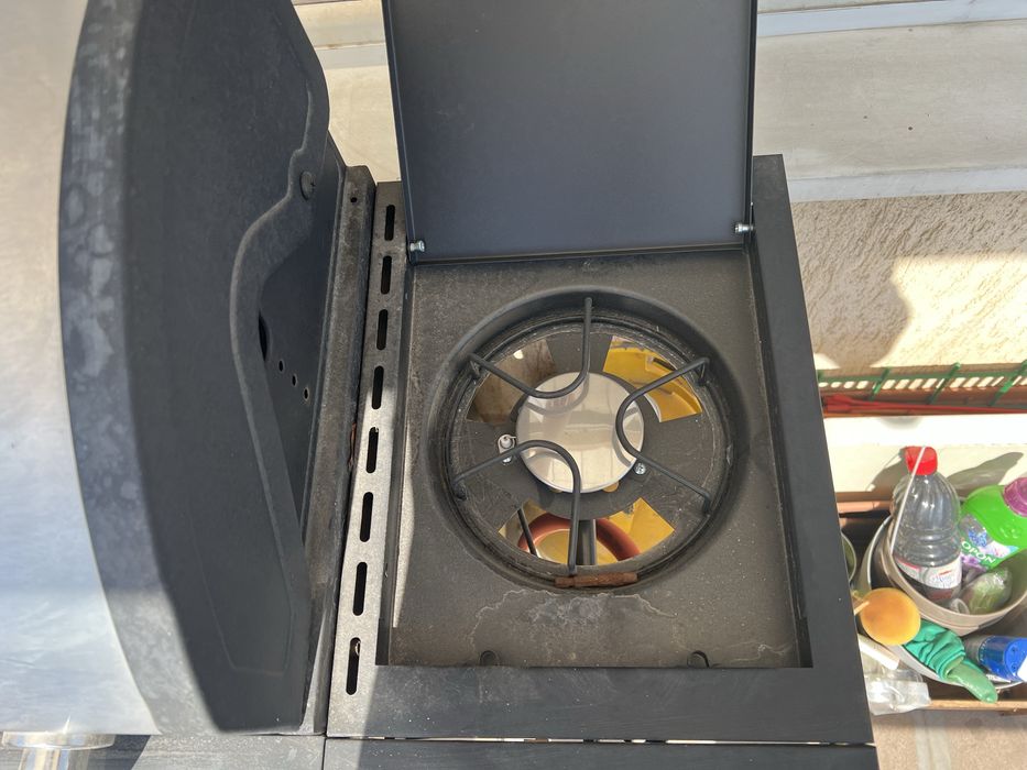 BBQ газово като ново