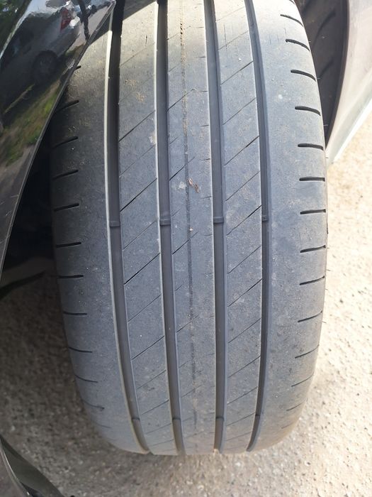 Гуми 255 / 40 / 20 GOODYEAR EAGLE F1 ASYMMETRIC 6