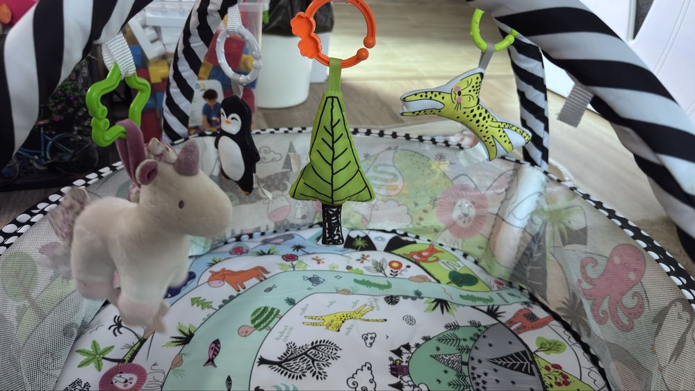 Активна гимнастика и водно килимче