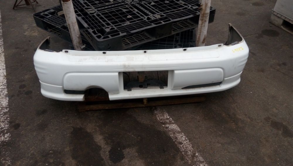 Задний бампер субару