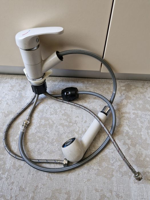 Baterie ghiuveta baie /bucătărie  2 buc.