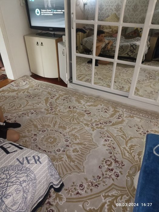 Ковер шерстяной 2.50 * 3,50