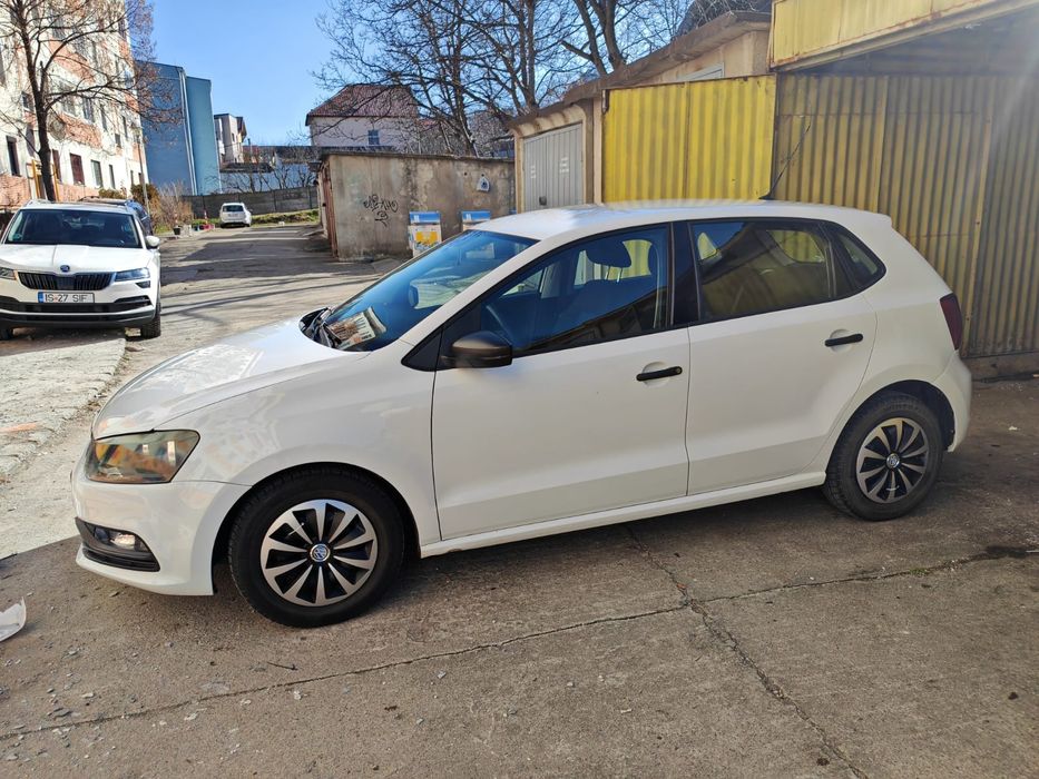 Vand  Volkswagen Polo 2015
