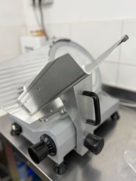 Feliator 300 mm de vânzare