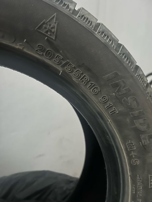 Продам зимние шины липучку