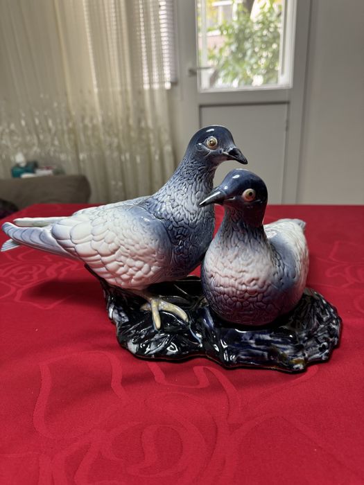 Bibelou porumbei portelan