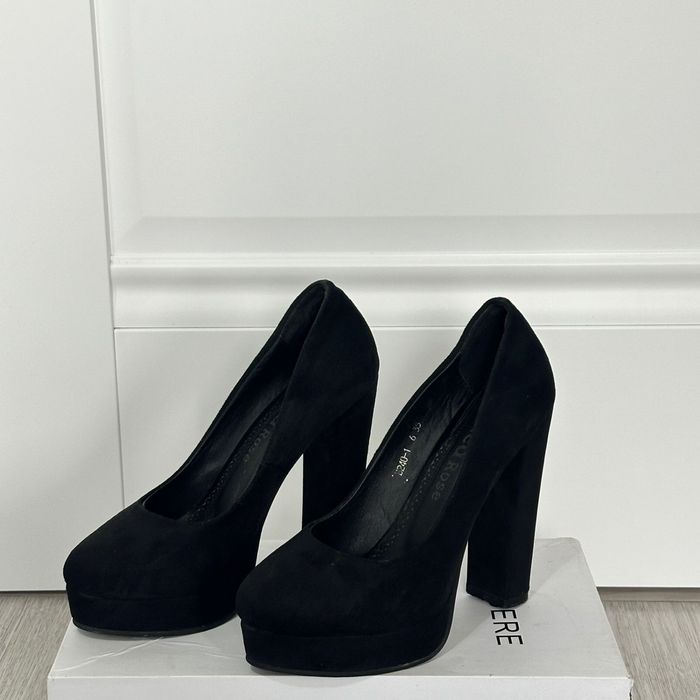 Ботинки, туфли по 5000