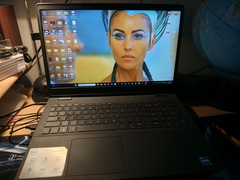 Laptop Dell Vostro 3500 1TB RAM 24 GB