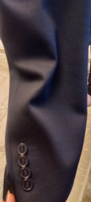 Продам пиджак мужской,новый.