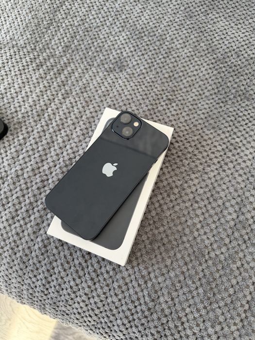 Iphone 13 в идеальном состоянии