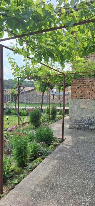 Продава се Къща в с. Съединение, Област Търговище - 140 кв.м за 346 €/кв.м - Снимка #8