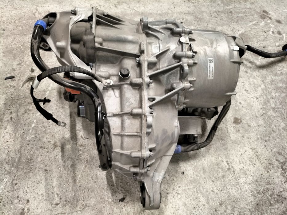 Заден електромотор Tesla Model Y / Тесла 2024г.