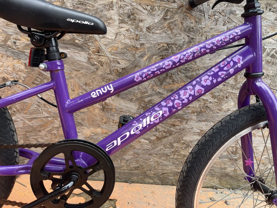 Bicicleta copii apollo envy roti 20”