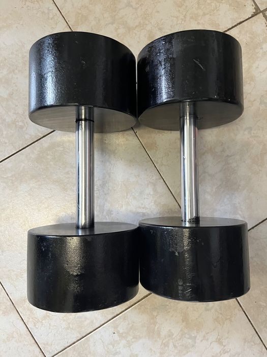 Чифт дъмбели 30 кг