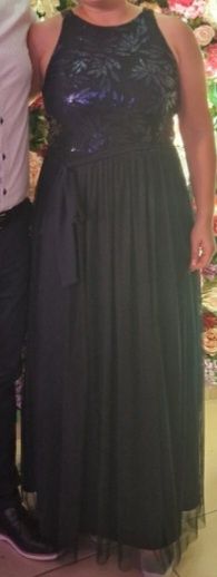 Официална рокля SWING