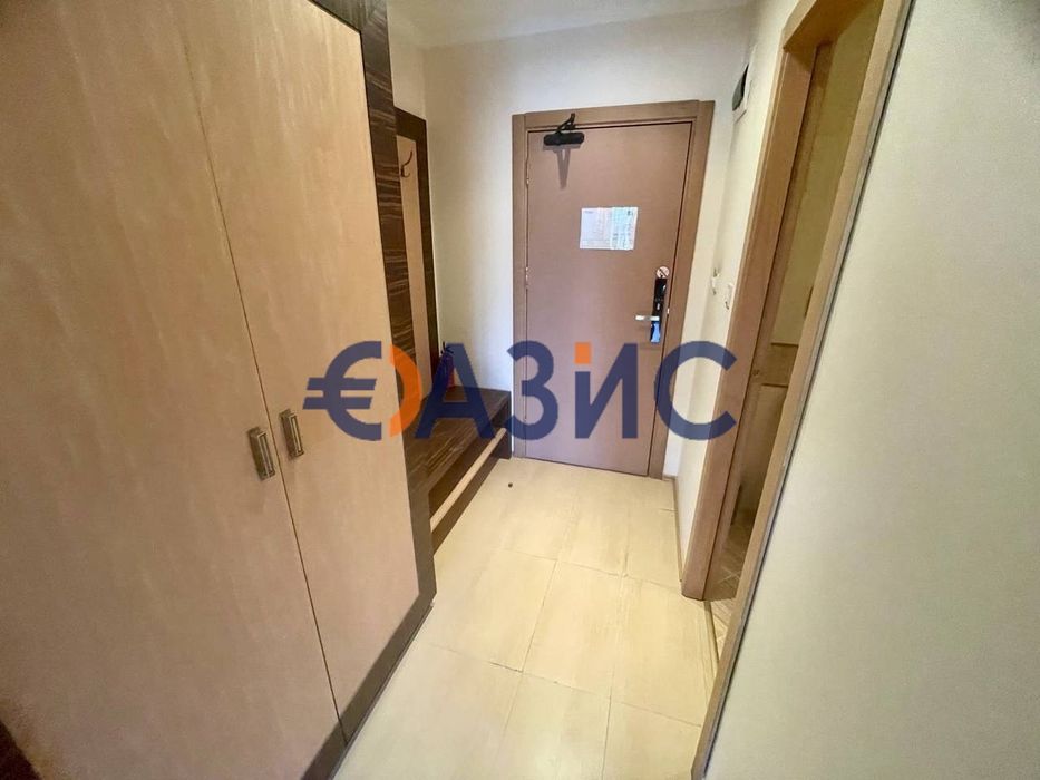 Двустаен апартамент в комплекс Majestic Beach, 63.85 кв.м., Слънчев