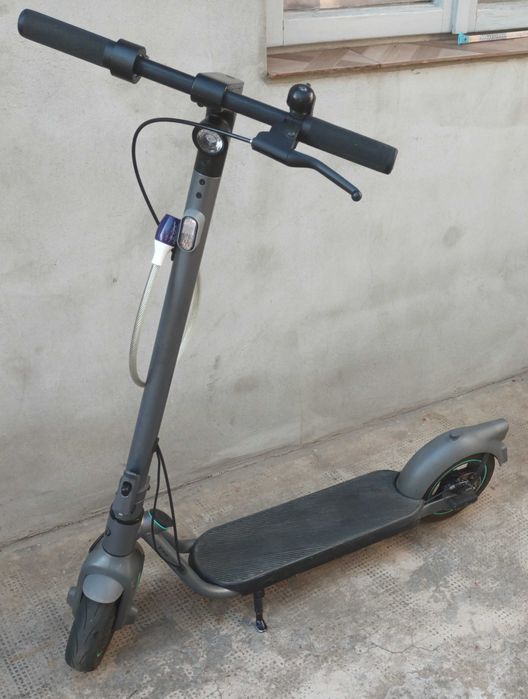 Vand trotineta electrica BTWIN SD500E, 25km, 350W, 25km/h