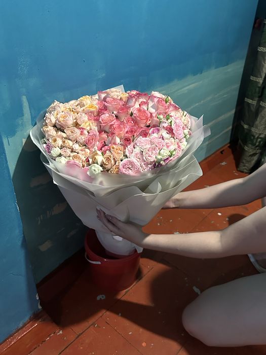 Продаю букет цветов 20к