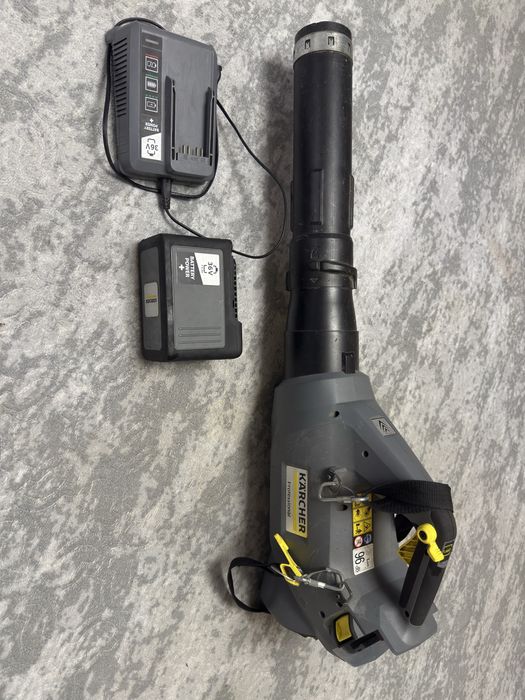 Акумулаторна духалка за листа Karcher LB 930/36 Bp/36V батерия/зарядно