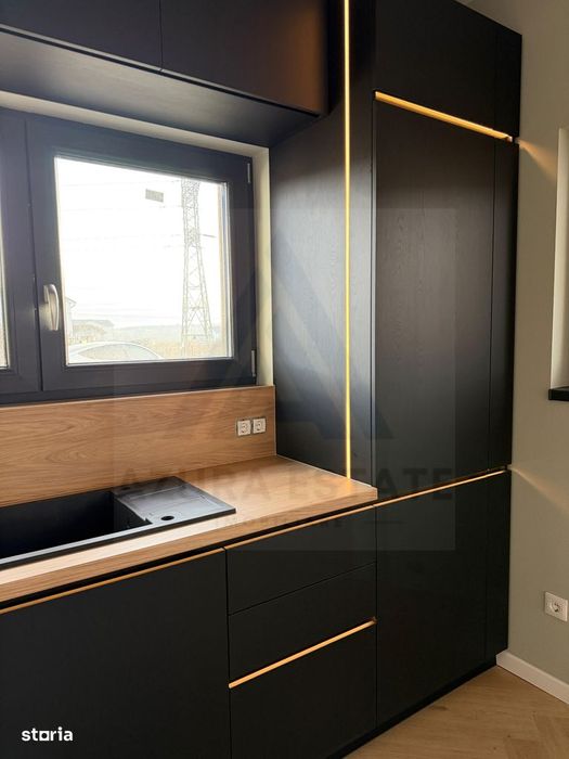 Apartament la vila 4 camere 3 bai si curte 200 mp in Arhitectilor
