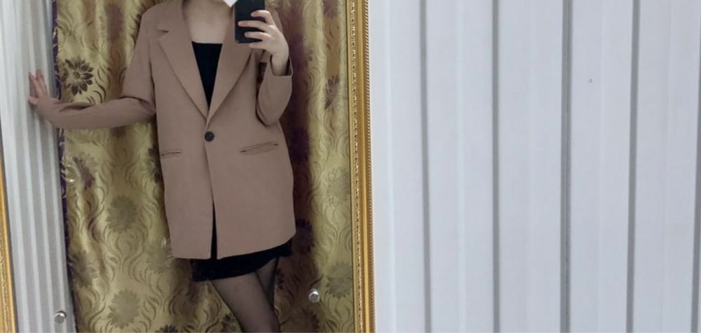 Продам пиджаки. 44 размер.