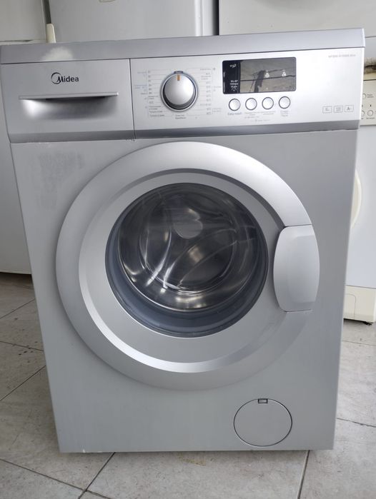 Стиральная машинка.