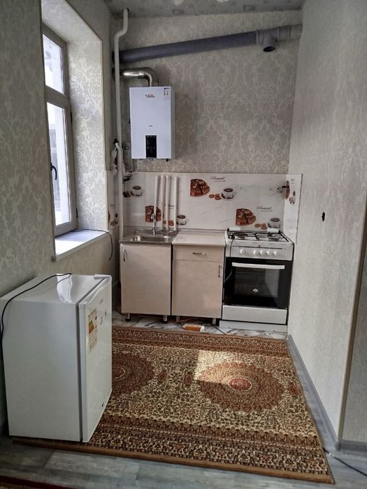 1 xonali uy sotiladi