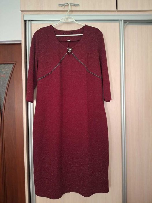 Продам платья 58-60 р.