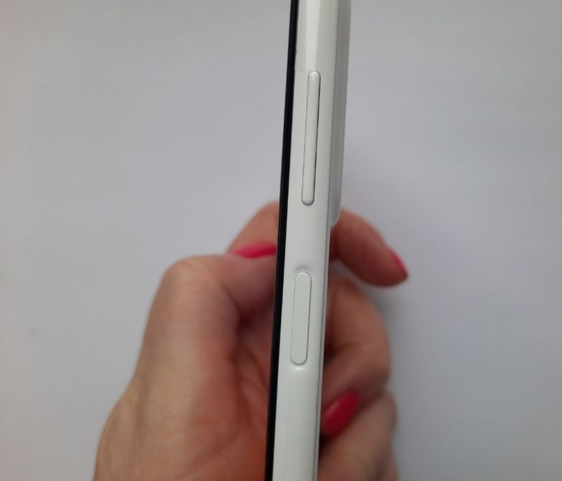Samsung a 27 128гб