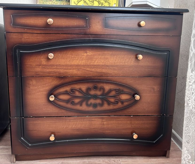 Шкаф тумбочка для спальни