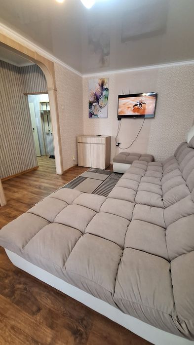 Сдается  2х ком квартира, центр