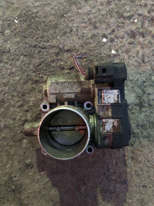 Дроссельные заслонка