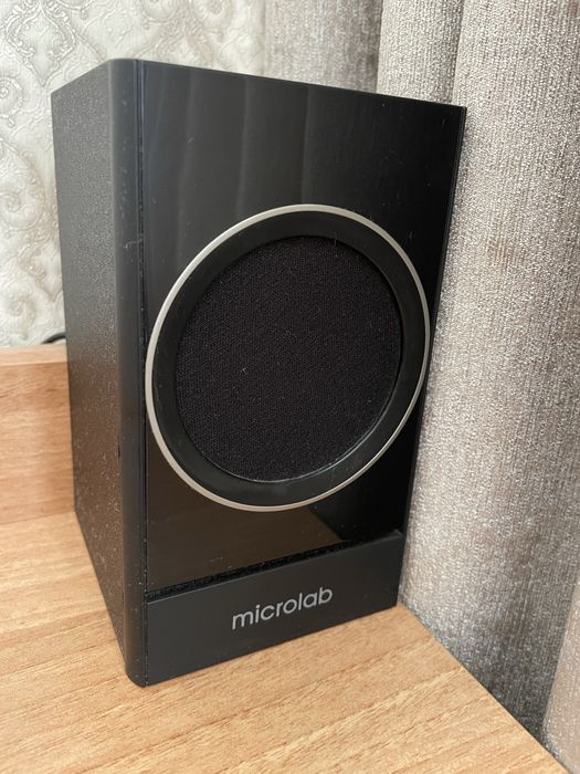 Продам колонки microlab