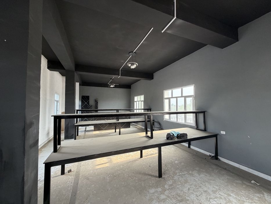 Binoni 2chi va 3chi qavati arendaga beriladi